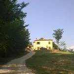 Il Gelso Rosso شقة