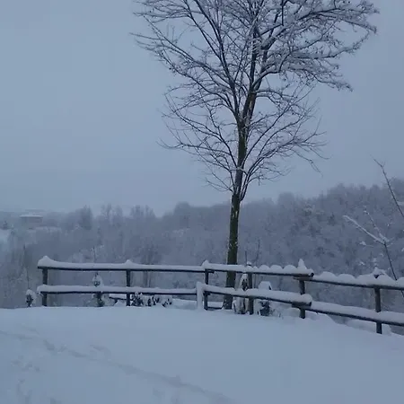 Il Gelso Rosso شقة